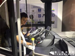 銀隆攜全新一代產(chǎn)品參展 氫燃料客車 廂式物流車亮相道路運(yùn)輸展